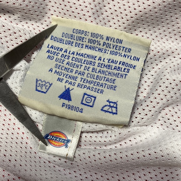 Vintage DICKIES Red Nylon Streetwear Work Jacket - Picture 13 of 15